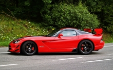     Dodge Viper ACR    